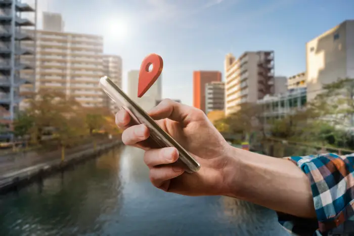 Real-time location tracking